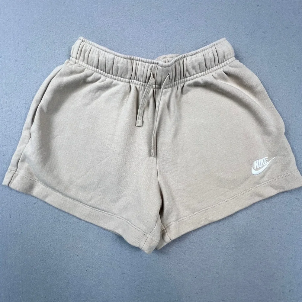 Nike Sportswear Essential Shorts Womens XS Beige Terry DQ5802-126 Athletic